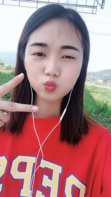 深拥必定温暖的第一张照片--福安交友网