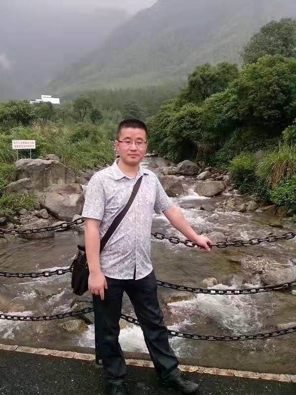 淡定牛魔王的第三张照片--福安交友网