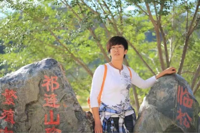 弱水河边青春草的第一张照片--福安交友网