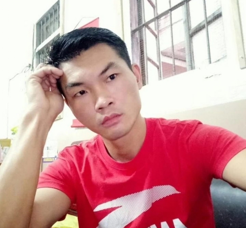 英俊的台灯的第一张照片--福安交友网