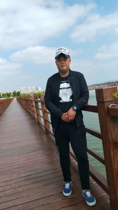 人生如戏的第二张照片--福安交友网