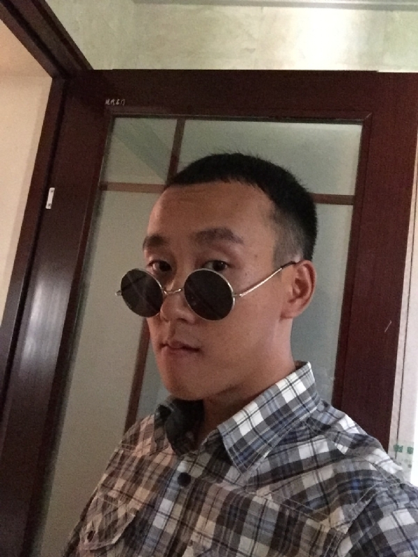悲喜的第一张照片--福安交友网