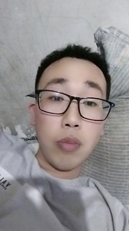 喜欢比我大的女人的第一张照片--福安交友网
