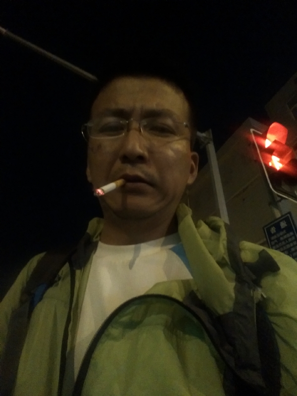 认真的生活的第一张照片--福安交友网
