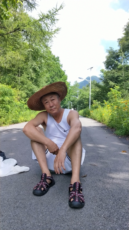 真诚寻伴的第一张照片--福安交友网
