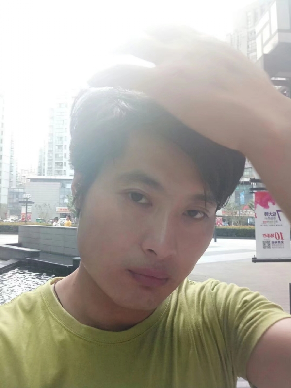钢铁侠的第一张照片--福安交友网