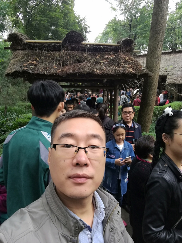 撑起一片天的第一张照片--福安交友网