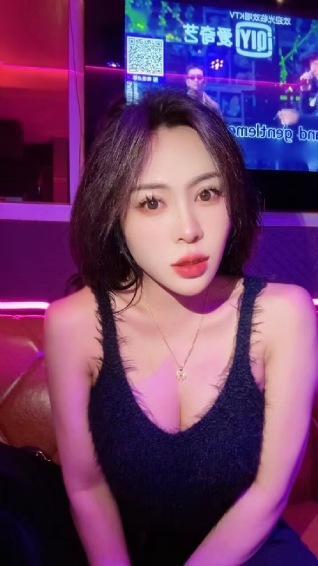 素素可月的第一张照片--福安交友网
