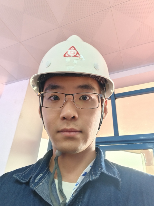 何鹏宇的第二张照片--福安交友网